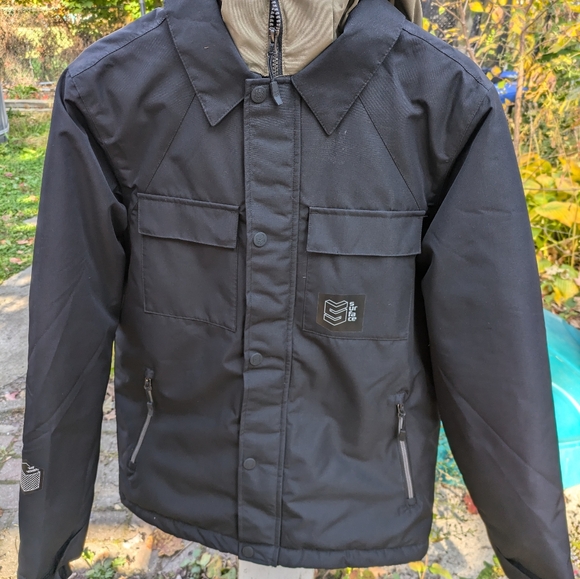 Snow Jacket NWT XS - Picture 2 of 7